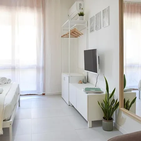 شقة Poetto Studio, Private Parking, Smarttv, Park View كوارتو سانتيلينا
