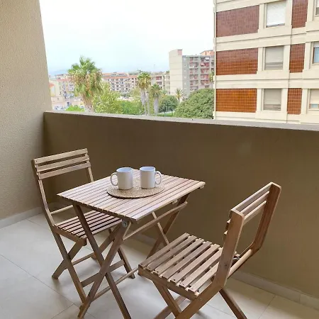 公寓 Poetto Studio, Private Parking, Smarttv, Park View